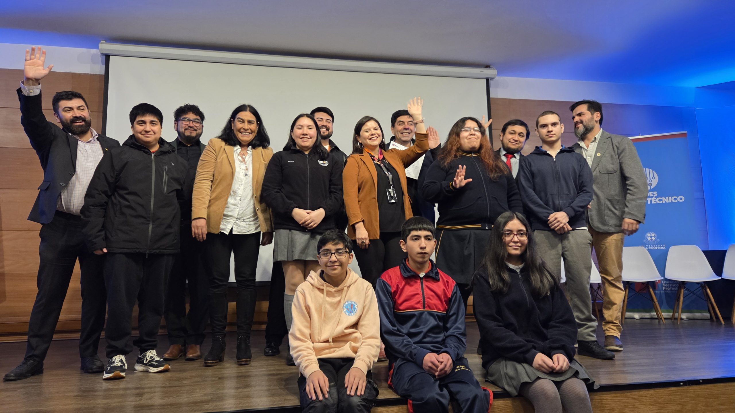 Educación Técnico Profesional celebra 83 años con concurso de relatos TP en La Araucanía